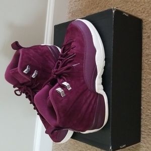 Air Jordan 12 Retro BG Size 7Y Purple